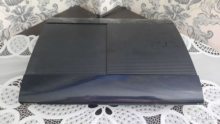 PS3 Super slim. 500gb