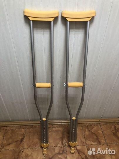 Костыли подмышечные