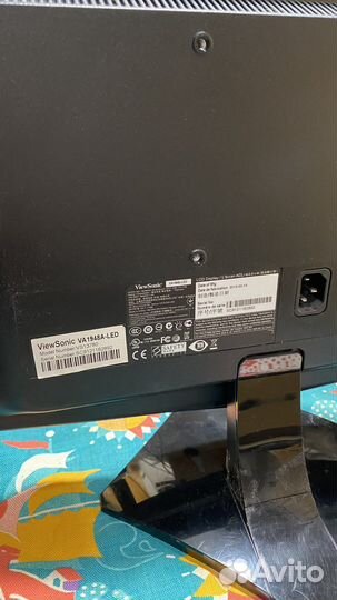 Монитор 19 дюймов широкоформат 1440x900 ViewSonic