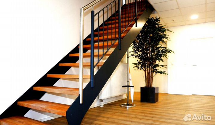 Лестница винтовая в дом