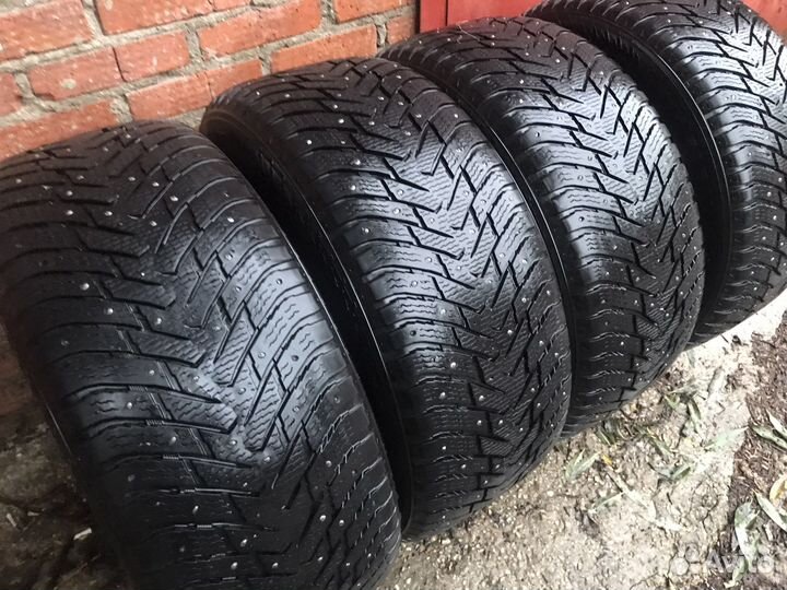 Nokian Tyres Hakkapeliitta 8 SUV 285/50 R20