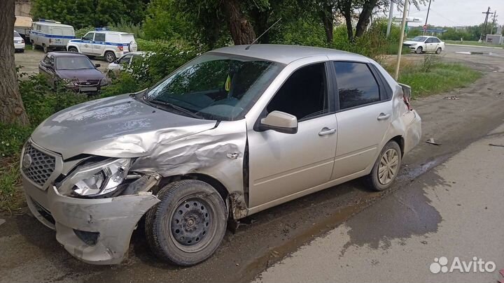 Datsun on-DO 1.6 МТ, 2018, битый, 76 000 км