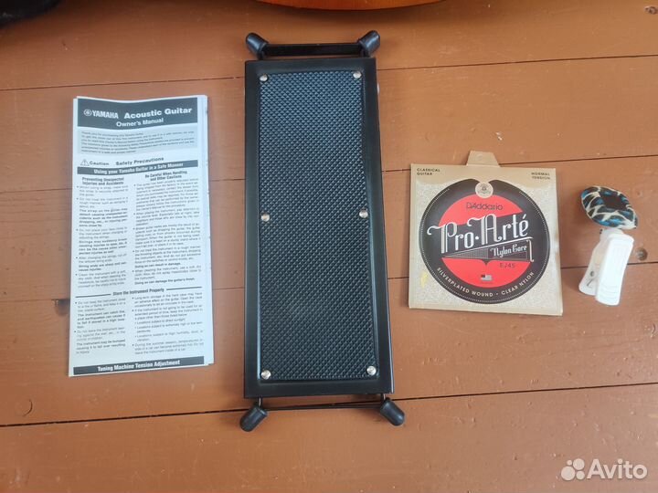 Гитара yamaha c40