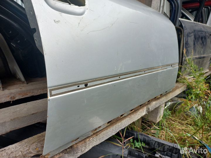 Дверь передняя правая Audi A6 C5 Ауди А6 Ц5