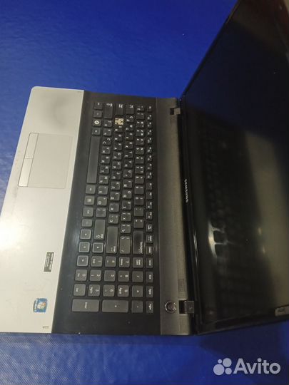 Ноутбук samsung