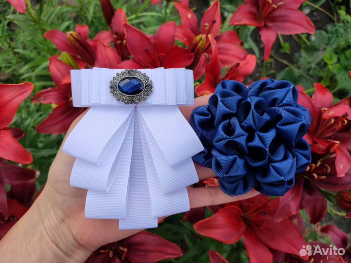 Банты и жабо для школы