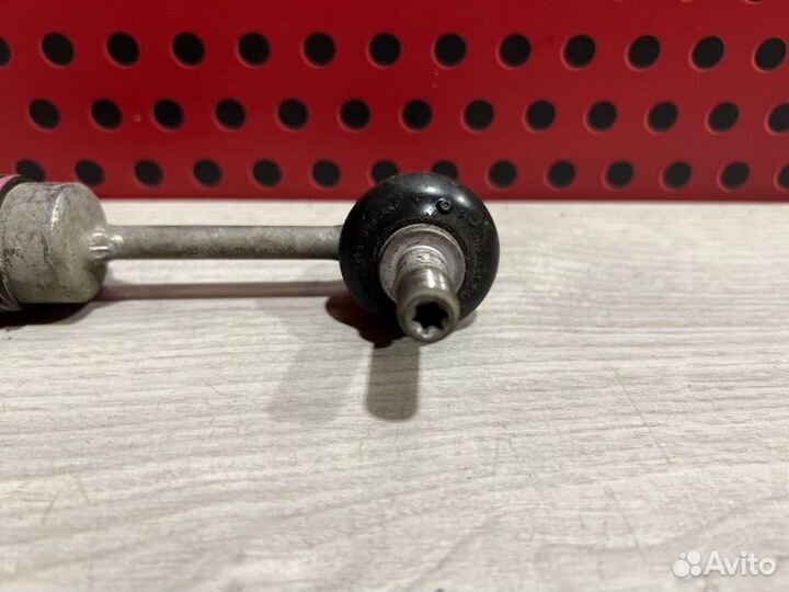 Стойка стабилизатора задняя Bmw X5 F15 2017