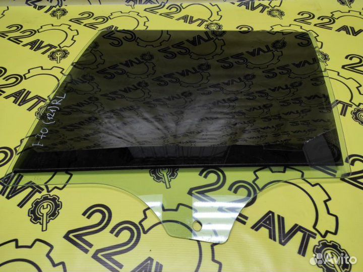 Стекло заднее левое Bmw X5 E70 N52B30 12.2008