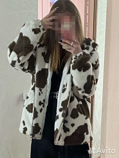 Шуба из эко меха короткая с капюшоном