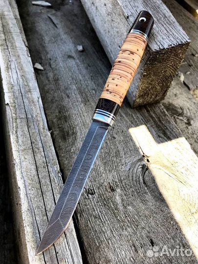 Нож для охоты и рыбалки из дамасской стали