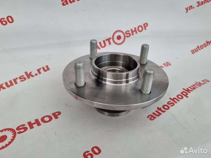 Задняя ступица Nissan almera N16