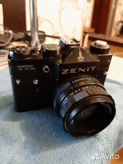 Фотоаппарат «Зенит ттл» и объектив Юпитер-21М