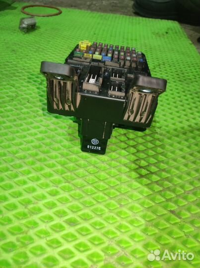 Блок предохранителей Kia Rio