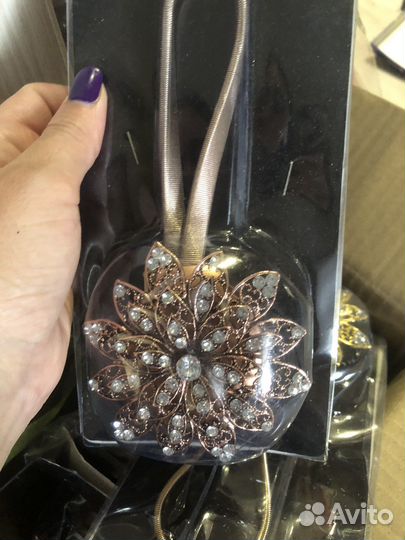 Подхваты на магните