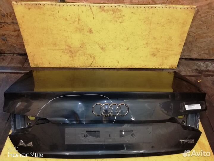 Крышка багажника Ауди А4