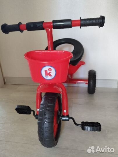 Трехколесный велосипед новый