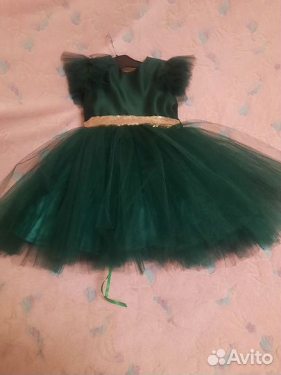 Вечернее платье для девочки 122- 128