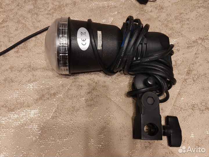 Лампочка вспышка ведомая с патроном под штатив