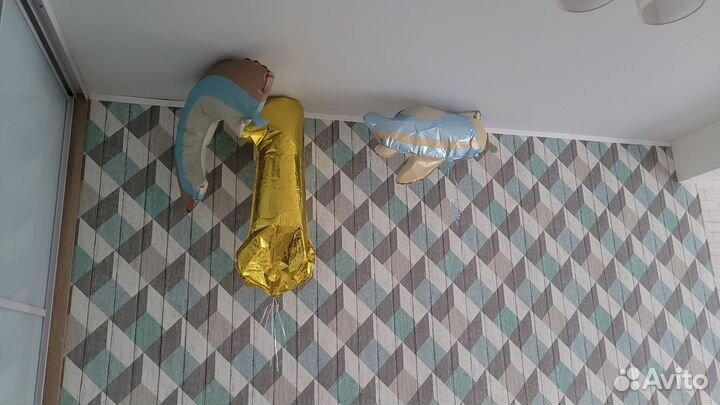 Фотозона на 1 годик шарики растяжка