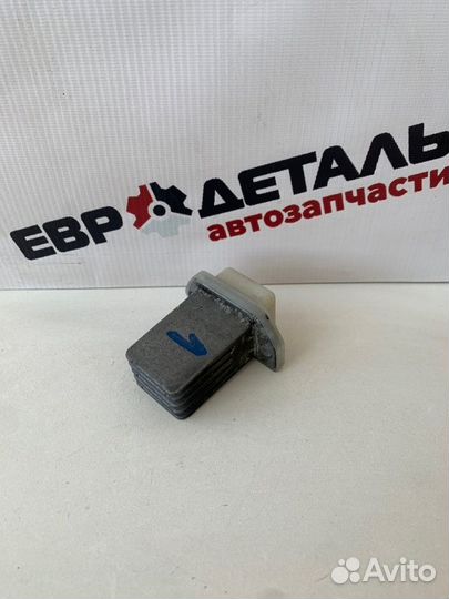 Резистор отопителя Ssang Yong Kyron внедорожник