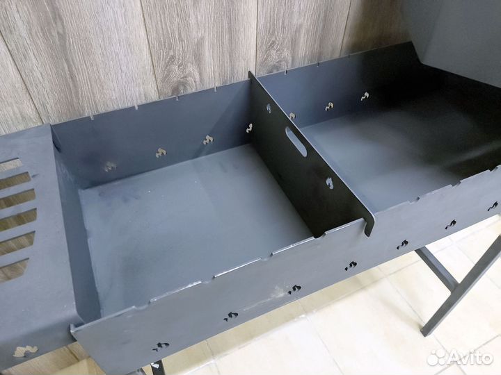 Мангал с подказанником