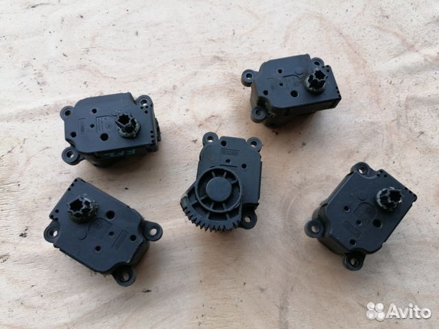 Моторчик заслонки отопителя Ford focus 2 C-MAX