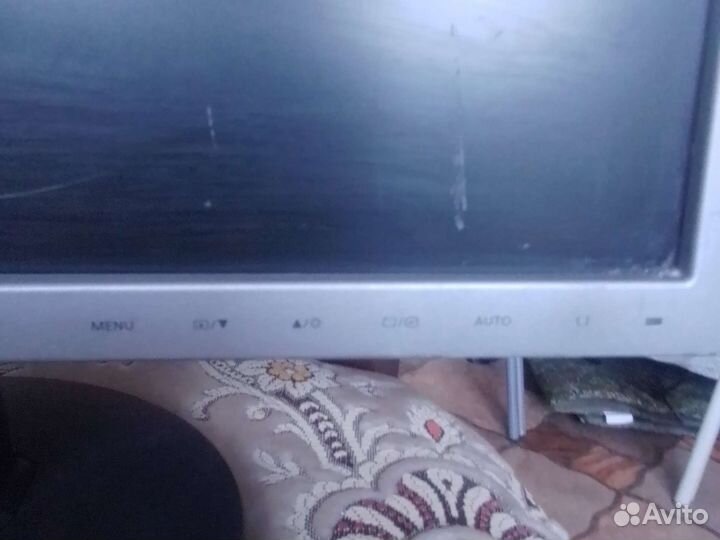 Монитор Samsung 19 дюймов