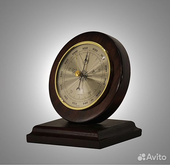 Барометр настольный