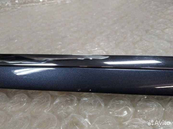 Молдинг на дверь задний левый Honda Legend C 2006