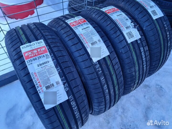 Kumho Ecsta PS71 235/60 R18 107W