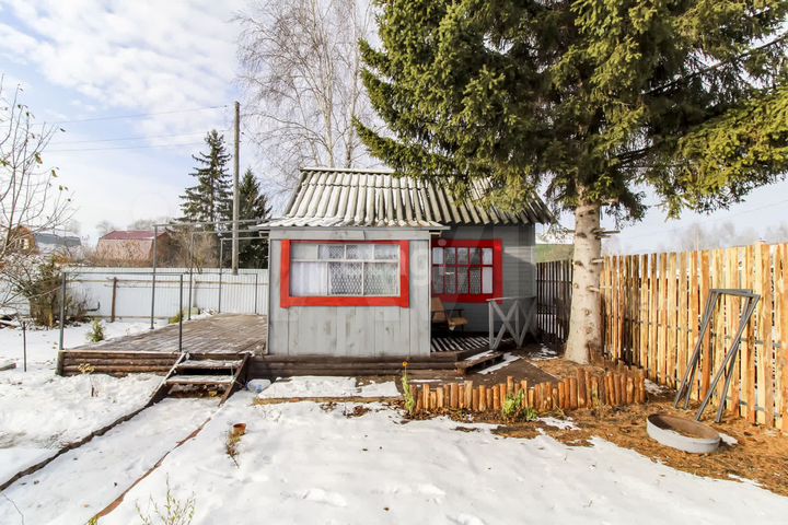 Дача 17,4 м² на участке 4,7 сот.