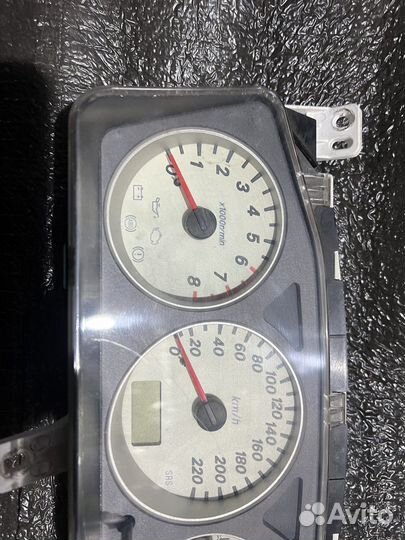 Щиток Mitsubishi Lancer 9 АКПП