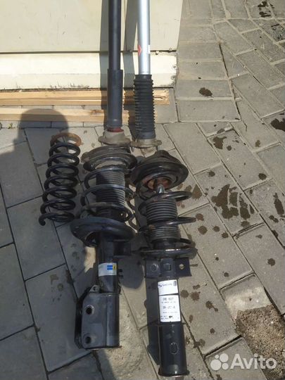 Стойки на mercedes 204