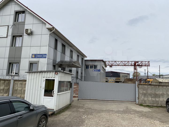 Производственная база c кранами, площадкой и абк