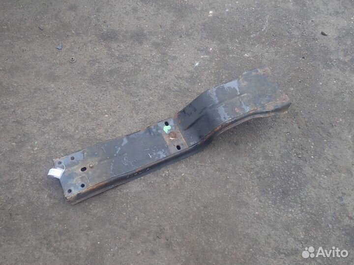 Балка подвески передняя Suzuki Grand Vitara, 2004