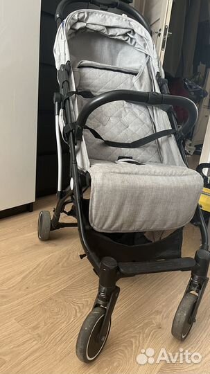 Коляска для ребенка