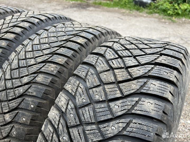 Goodyear Ultra Grip Ice Arctic 2 SUV 265/65 R17 116T