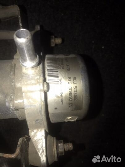 Вакуумный насос Land Rover Range Rover Voque 3