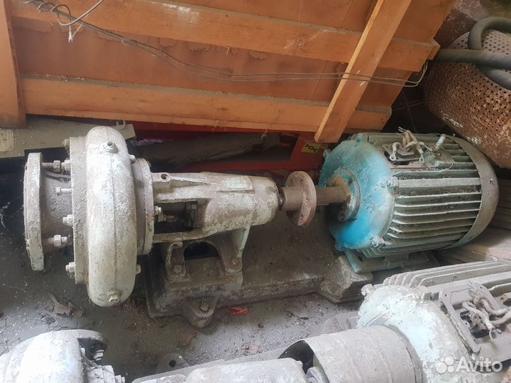 Насос водяной центробежный