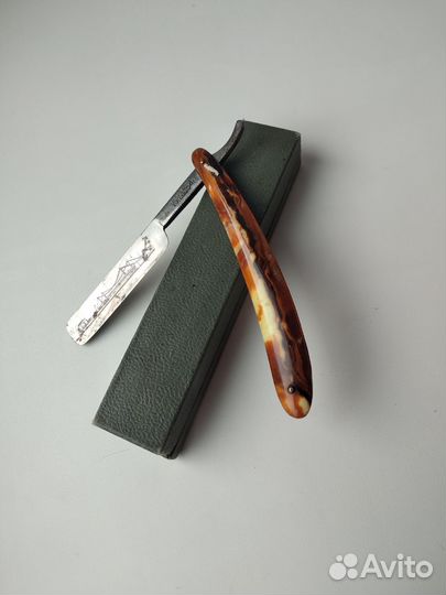 Опасная бритва Стиз, 1954г