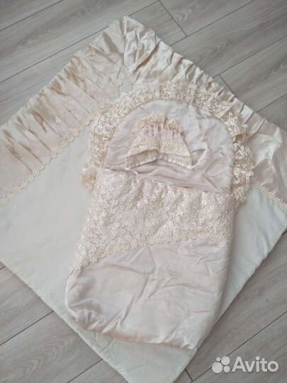 Конверт на выписку весна