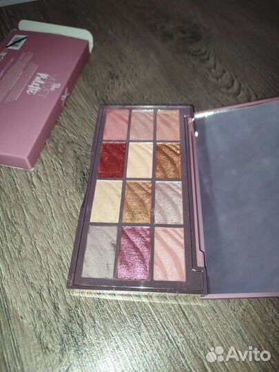 Палетка теней Ciate London