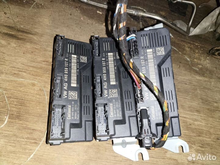 Новый блок управления крышки багажника Audi A8 D4