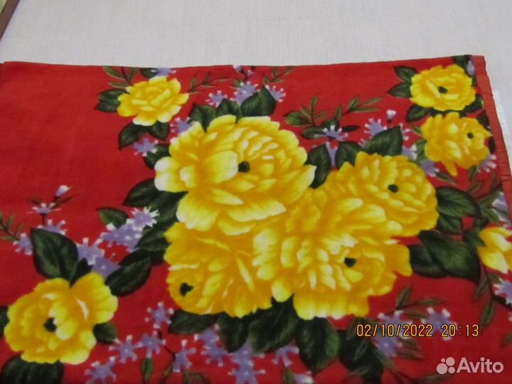 Плед-покрывало желтые пионы