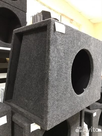 Короб для сабвуфера щелевой 10”