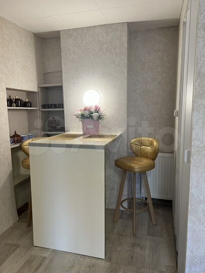 2-к. квартира, 55 м², 1/2 эт.