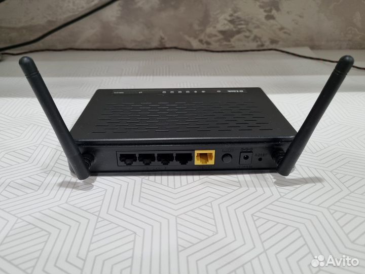 Wi-Fi роутер D-Link DIR-615/K2