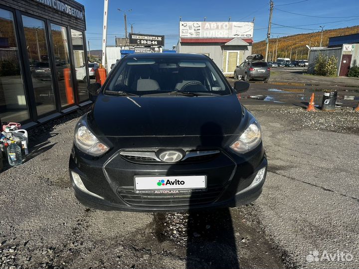 Hyundai Solaris 1.4 AT, 2011, 130 366 км