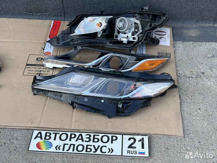 Фара Toyota Camry V40