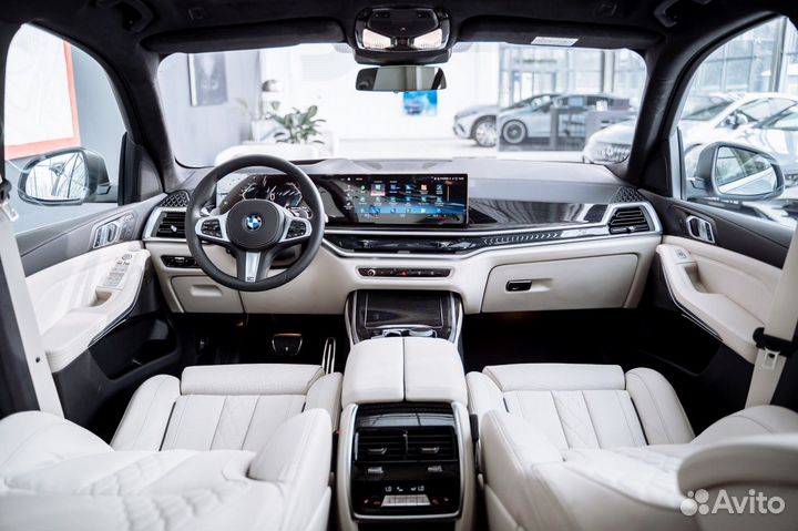 BMW X7 3.0 AT, 2022, 43 км